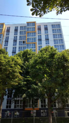 !  2 , 81 2,   Riel City  2