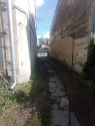        ''    3