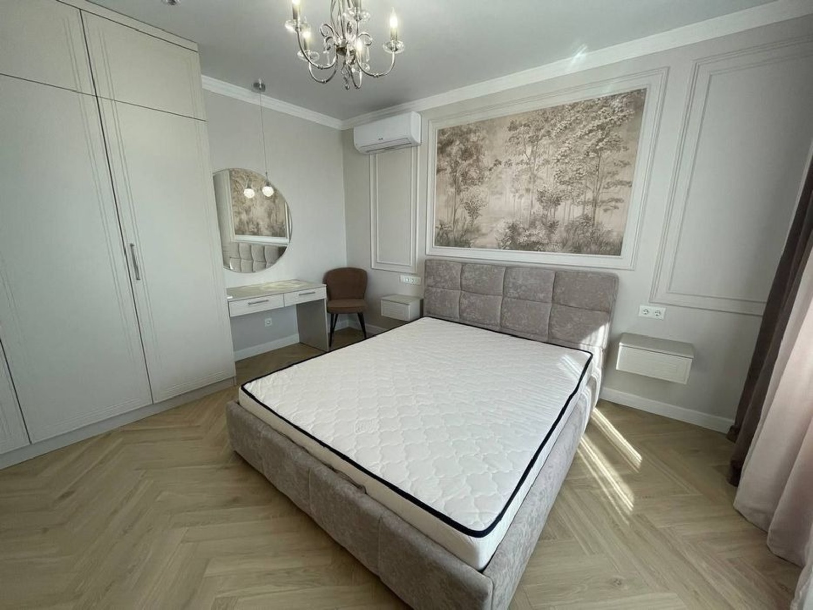 89900$   1-    .   1