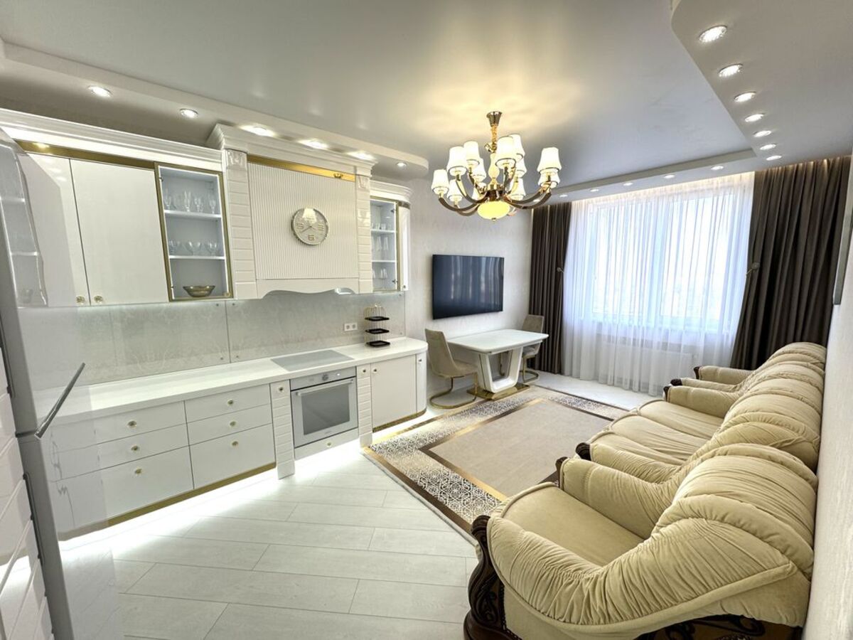 134999$ Продам полноценную двушку+ кухня студия. ЖК « Альтаир-2». фото 1 134999$ Продам полноценную двушку+ кухня студия. ЖК « Альтаир-2». фото 1