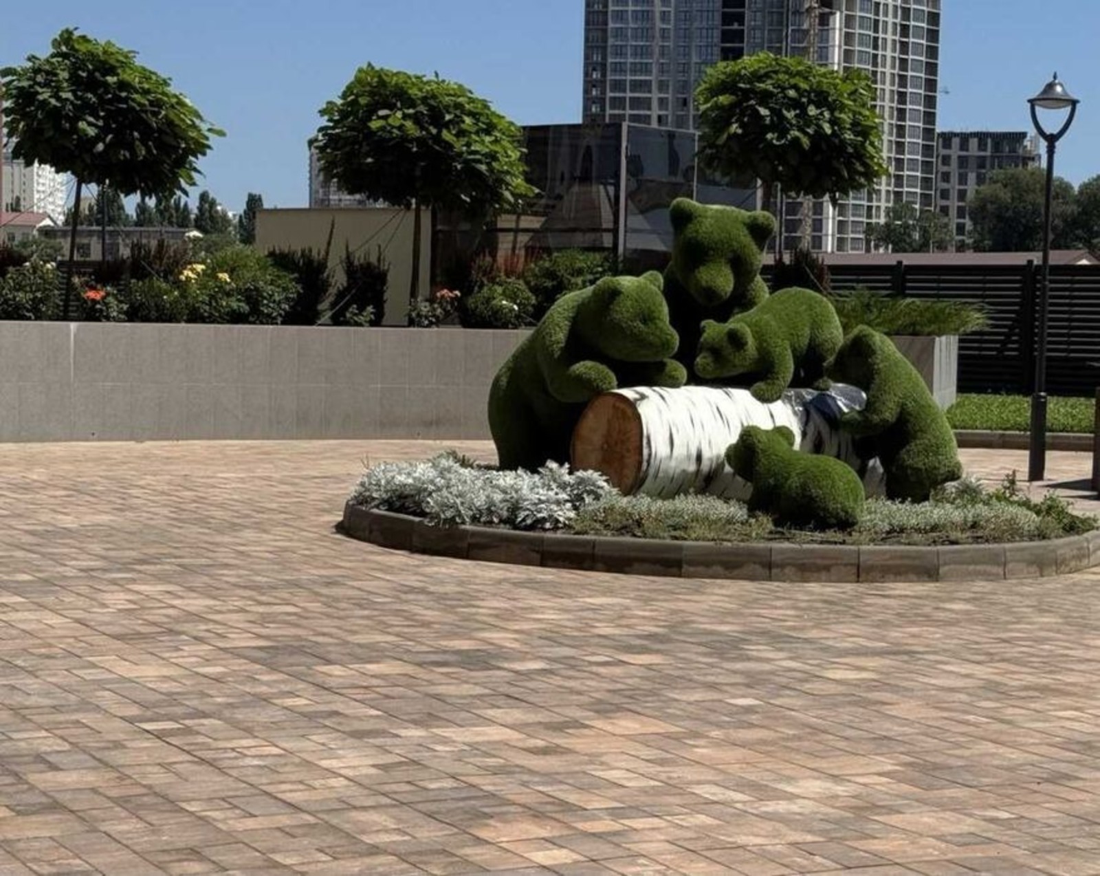 45800$  ������ �������� � 66 ��������� �� ����� ����. ���� 1