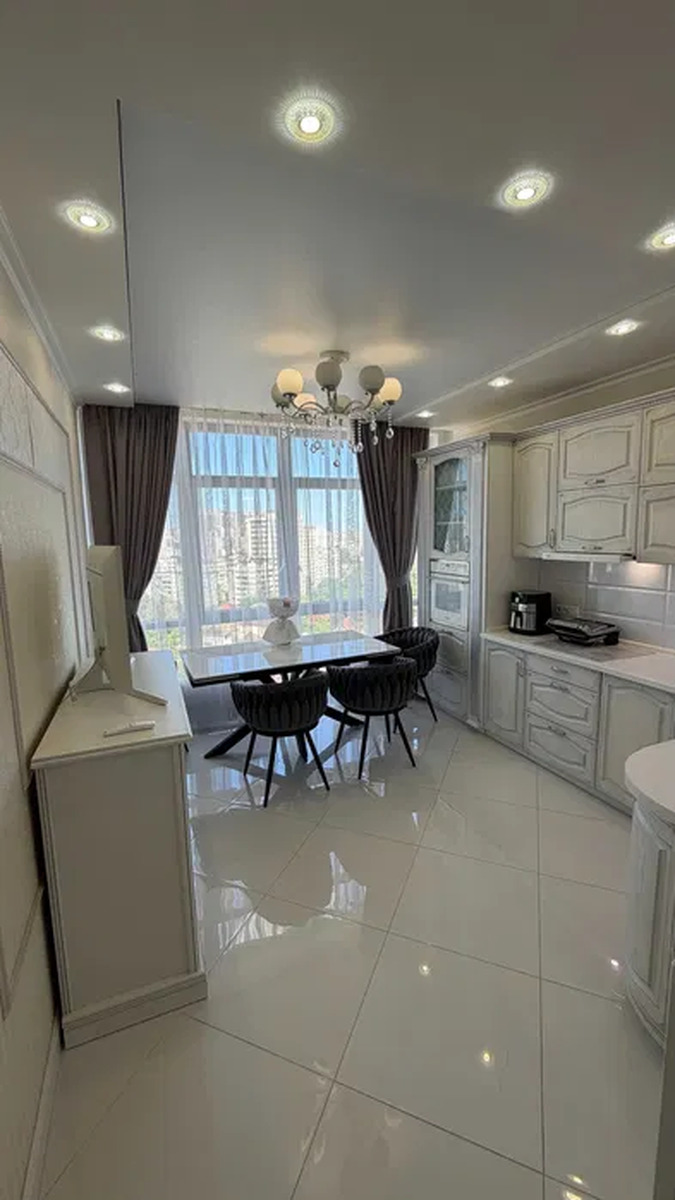 175000$  ������ ������� ������������ �������� � ����䳿�. �������� ������ �� ���������� ���� 1