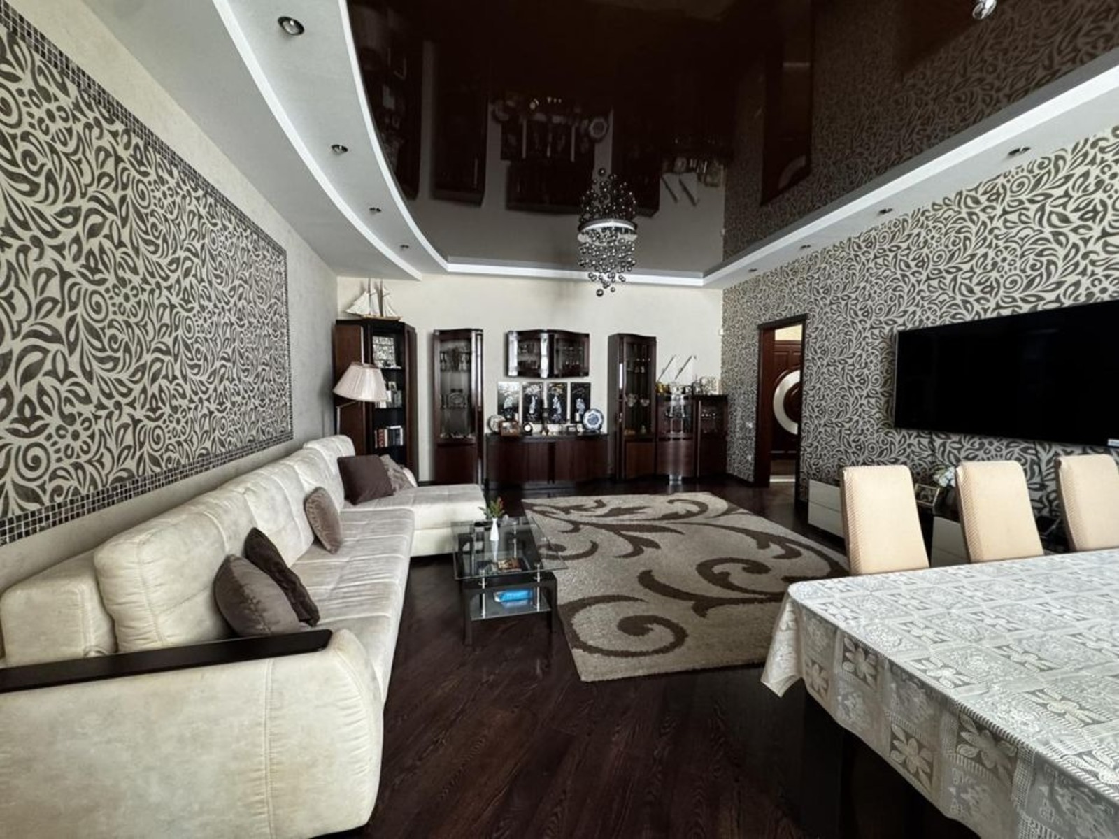 87000$    2- .  .  1