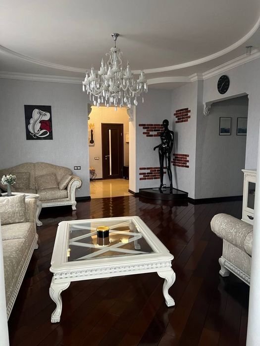 220000$ ���� 1
