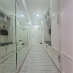 100000$  ������ ���������� �������� � �� ������������ ���� 8