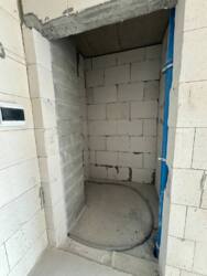 15000$ 2-��������� �������� � �� Platinum Residence ���� 8