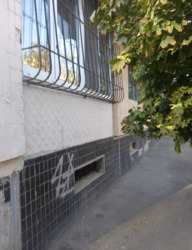 46000$   ! ,  !  .  12