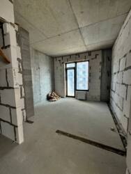 15000$ 2-��������� �������� � �� Platinum Residence ���� 17