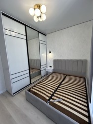 85000$   60   3      4