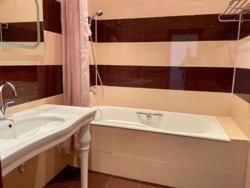 219000$  ������ 3-���. �� ����� ����� � ����� �� ���� ���� 18