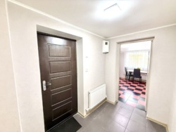 45000$ Продам 2-комнатную квартиру с ремонтом, двориком и парковкой (центр) фото 7 45000$ Продам 2-комнатную квартиру с ремонтом, двориком и парковкой (центр) фото 7