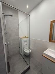 220000$ ����������� ������� ������. �� �osta Fontana ���� 10