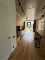 220000$ ����������� ������� ������. �� �osta Fontana ���� 12