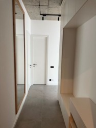 220000$ ����������� ������� ������. �� �osta Fontana ���� 13