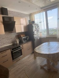 115000$   3-     1     1
