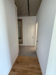 220000$ ����������� ������� ������. �� �osta Fontana ���� 11