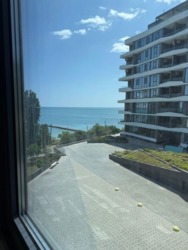 220000$ ����������� ������� ������. �� �osta Fontana ���� 1