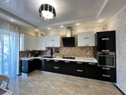 132000$  .   ' '/   10