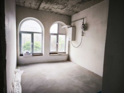 46845$ 1-� �������� �� Via Roma (���, ���������, �������) ���� 6