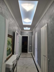 390000$   . 3      1