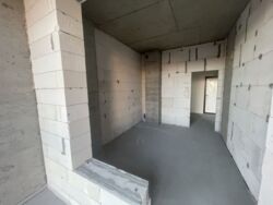    10 .  Platinum Residence  10