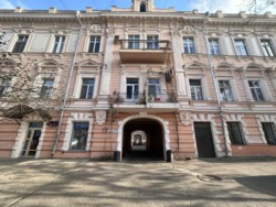 59000$ , 2 , , ,, .,   21