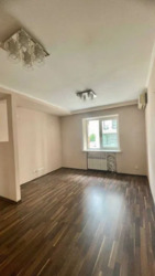 Продаж квартири по вул. Ливарна, автономне опалення, 180 кв.м., центр/Набережна/Сквер фото 17 Продаж квартири по вул. Ливарна, автономне опалення, 180 кв.м., центр/Набережна/Сквер фото 17