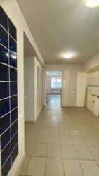 Продаж квартири по вул. Ливарна, автономне опалення, 180 кв.м., центр/Набережна/Сквер фото 13 Продаж квартири по вул. Ливарна, автономне опалення, 180 кв.м., центр/Набережна/Сквер фото 13