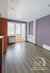 Продам велику 55 м.кв. 2-х.ком.кв.Тополь-2, будинок 20 фото 1 Продам велику 55 м.кв. 2-х.ком.кв.Тополь-2, будинок 20 фото 1