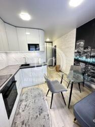 Продам квартиру на Парусі з ремонтом фото 1 Продам квартиру на Парусі з ремонтом фото 1