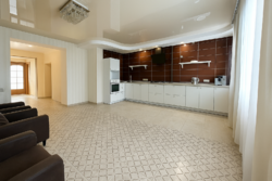 Продается 4-комнатная квартира с новой кухней и невероятным видом на Днепр. фото 1 Продается 4-комнатная квартира с новой кухней и невероятным видом на Днепр. фото 1