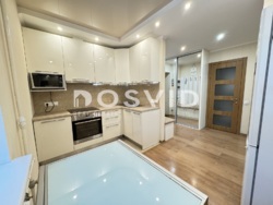 Продам 2к квартиру в кирпичной высотке в центре Днепра, ул Ярослава Мудрого (Ленинградская) фото 1 Продам 2к квартиру в кирпичной высотке в центре Днепра, ул Ярослава Мудрого (Ленинградская) фото 1