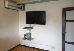  1-  .  .  .    . .  4