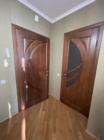 Продається 1-но кім-на кв-ра. Р-н Поділля. Житловий стан. фото 1 Продається 1-но кім-на кв-ра. Р-н Поділля. Житловий стан. фото 1