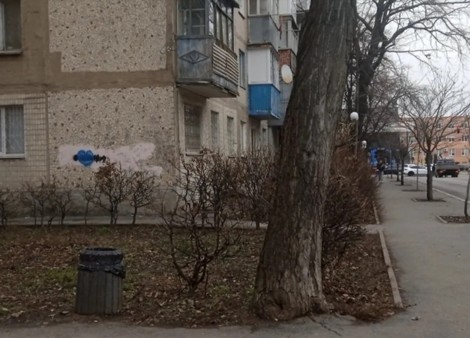 Продається 1-но кімнатна квартира в р-ні Вишенька. Можливо під бізнес. фото 1 Продається 1-но кімнатна квартира в р-ні Вишенька. Можливо під бізнес. фото 1