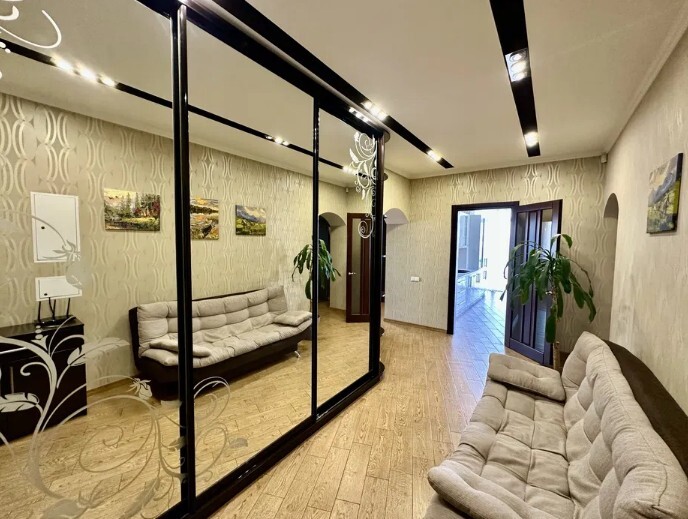 Продається 3-х кімнатна квартира в ЖК Нагірний, відмінний стан та місце. фото 1 Продається 3-х кімнатна квартира в ЖК Нагірний, відмінний стан та місце. фото 1