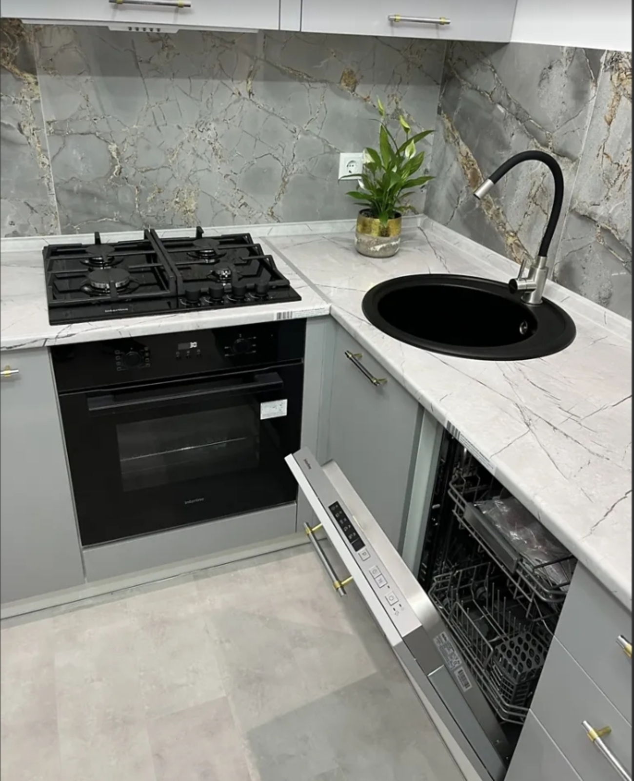  1  46.2 .   .   116  2  1