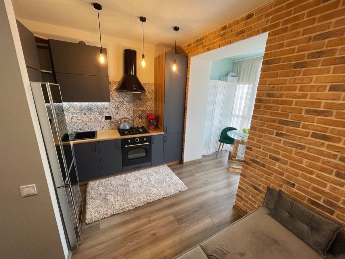 Продається 1но кімнатна квартира ЖК Академічний, заходь та живи фото 1 Продається 1но кімнатна квартира ЖК Академічний, заходь та живи фото 1