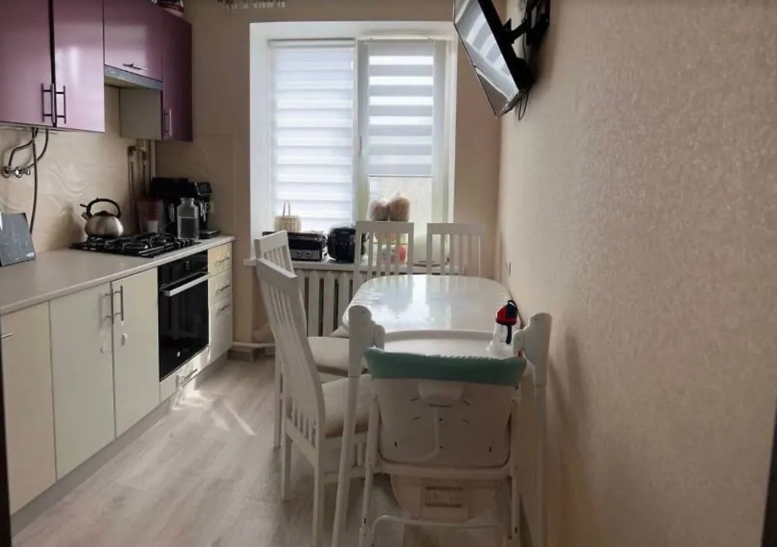 Продаж 1к квартири 34.6 кв. м в р-ні Слов'янка. Гарний ремонт. фото 1 Продаж 1к квартири 34.6 кв. м в р-ні Слов'янка. Гарний ремонт. фото 1