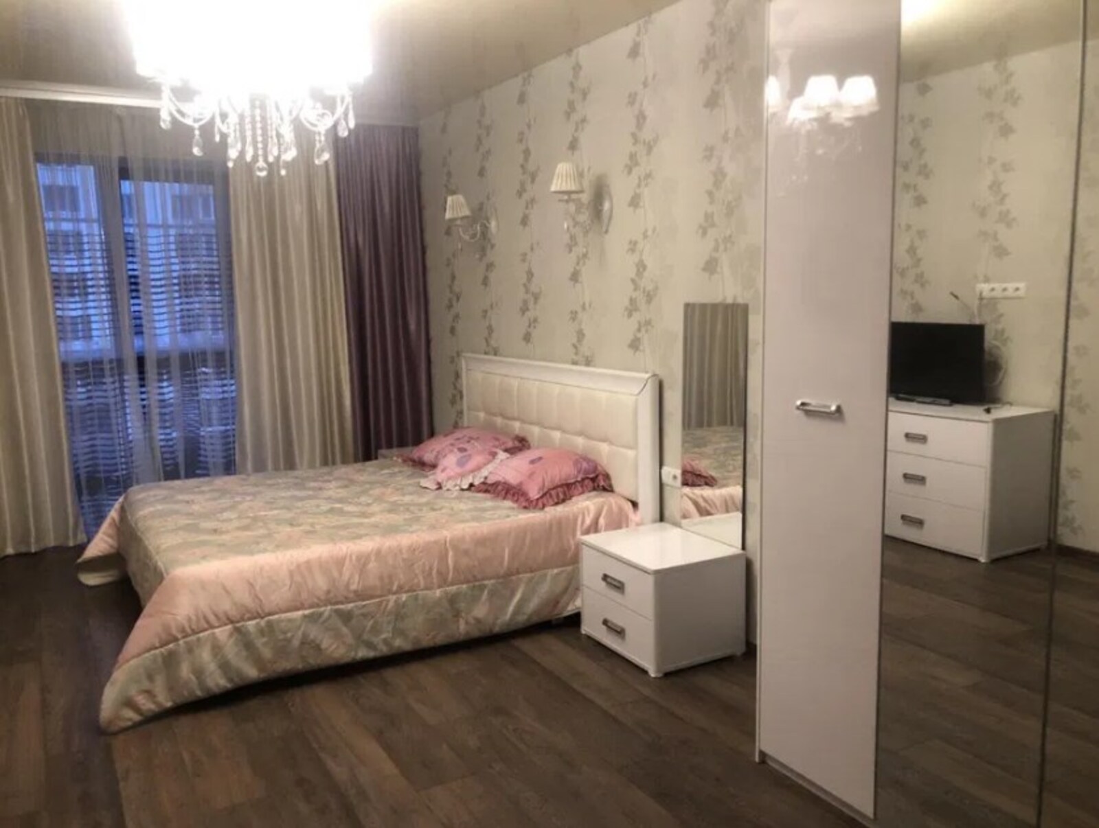 Продається 1-но кімнатна квартира в ЖК Набережний квартал 2 фото 1 Продається 1-но кімнатна квартира в ЖК Набережний квартал 2 фото 1