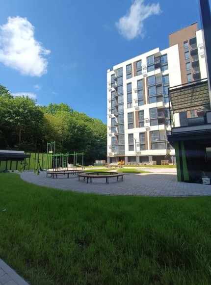 Продається 2-х кімнатна квартира в ЖК FOREST HOME. Без ремонту. фото 1 Продається 2-х кімнатна квартира в ЖК FOREST HOME. Без ремонту. фото 1