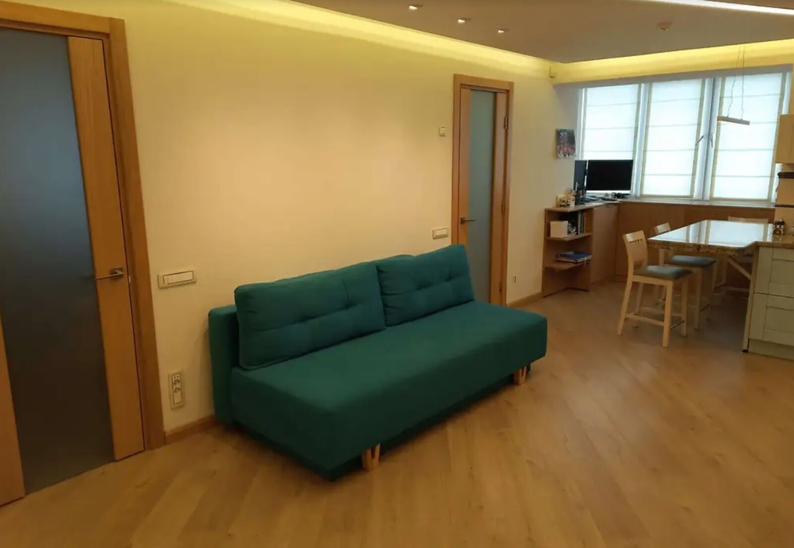 Продається 3-х кімнатна квартира в центрі. Система Розумний будинок. Заходь та живи фото 1 Продається 3-х кімнатна квартира в центрі. Система Розумний будинок. Заходь та живи фото 1