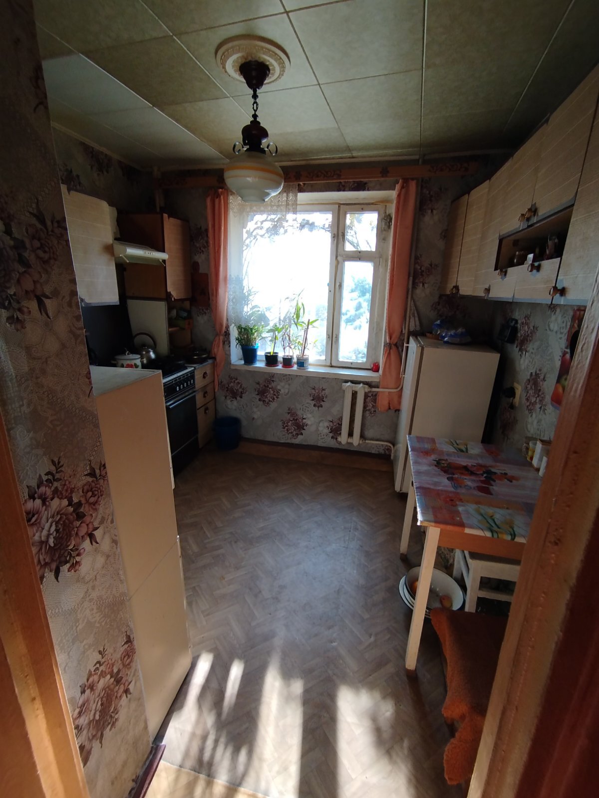 Продаж 2-х кімнатної квартири на Ближньому Замості. Простий житловий стан. фото 1 Продаж 2-х кімнатної квартири на Ближньому Замості. Простий житловий стан. фото 1