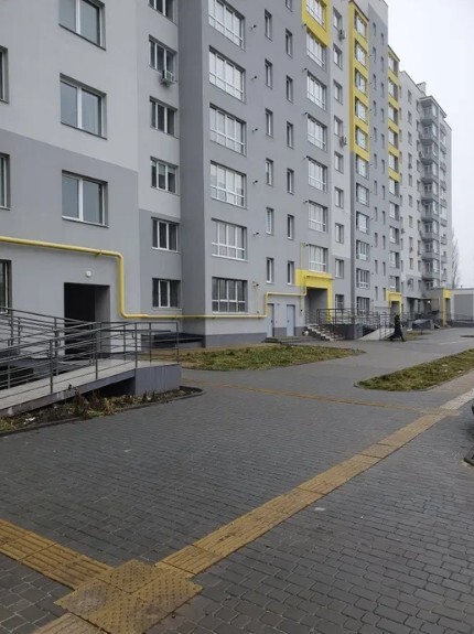 Продається 3-х кімнатна квартира. Замостянський район. Новобудова, без ремонту. фото 1 Продається 3-х кімнатна квартира. Замостянський район. Новобудова, без ремонту. фото 1