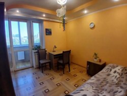 Продаж 4-х кімнатної квартири в Центрі міста. Гарний стан. фото 7 Продаж 4-х кімнатної квартири в Центрі міста. Гарний стан. фото 7