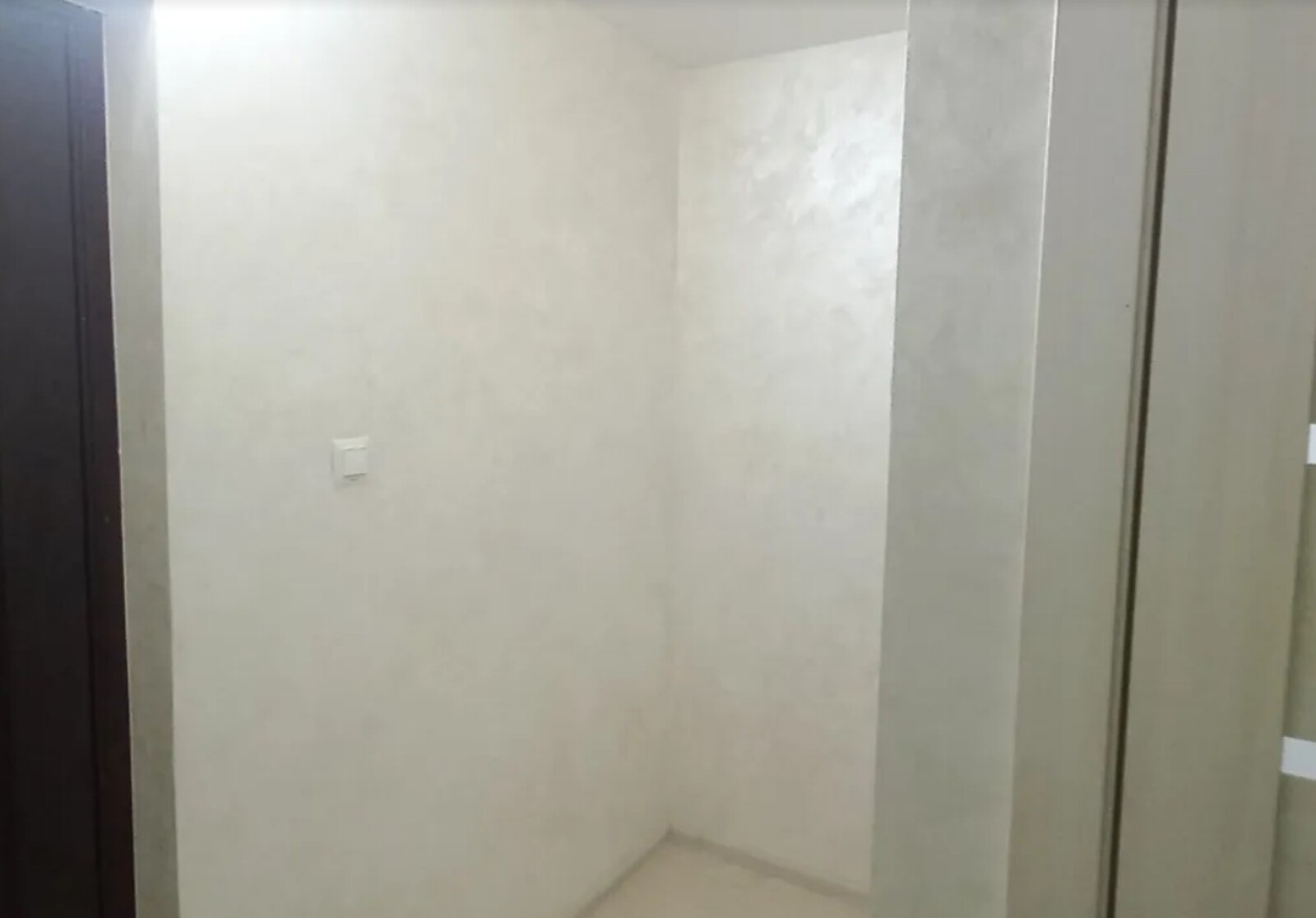 Продається 1-но кімнатна квартира в р-ні Вишенька. Ремонт. фото 1 Продається 1-но кімнатна квартира в р-ні Вишенька. Ремонт. фото 1