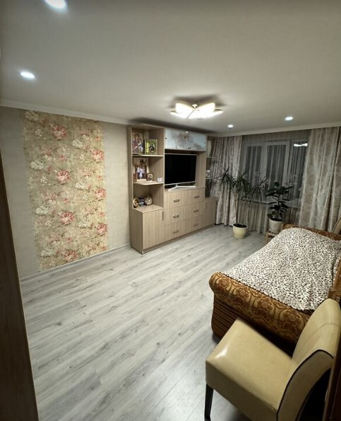 Продається 2-х кімнатна квартира в Замостянському районі фото 1 Продається 2-х кімнатна квартира в Замостянському районі фото 1