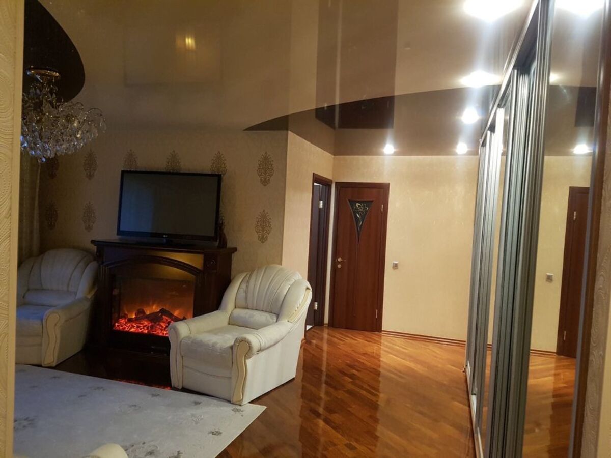 Продаєтья 3х кімнатна квартира на Вишенці. Гарний стан та ремонт фото 1 Продаєтья 3х кімнатна квартира на Вишенці. Гарний стан та ремонт фото 1