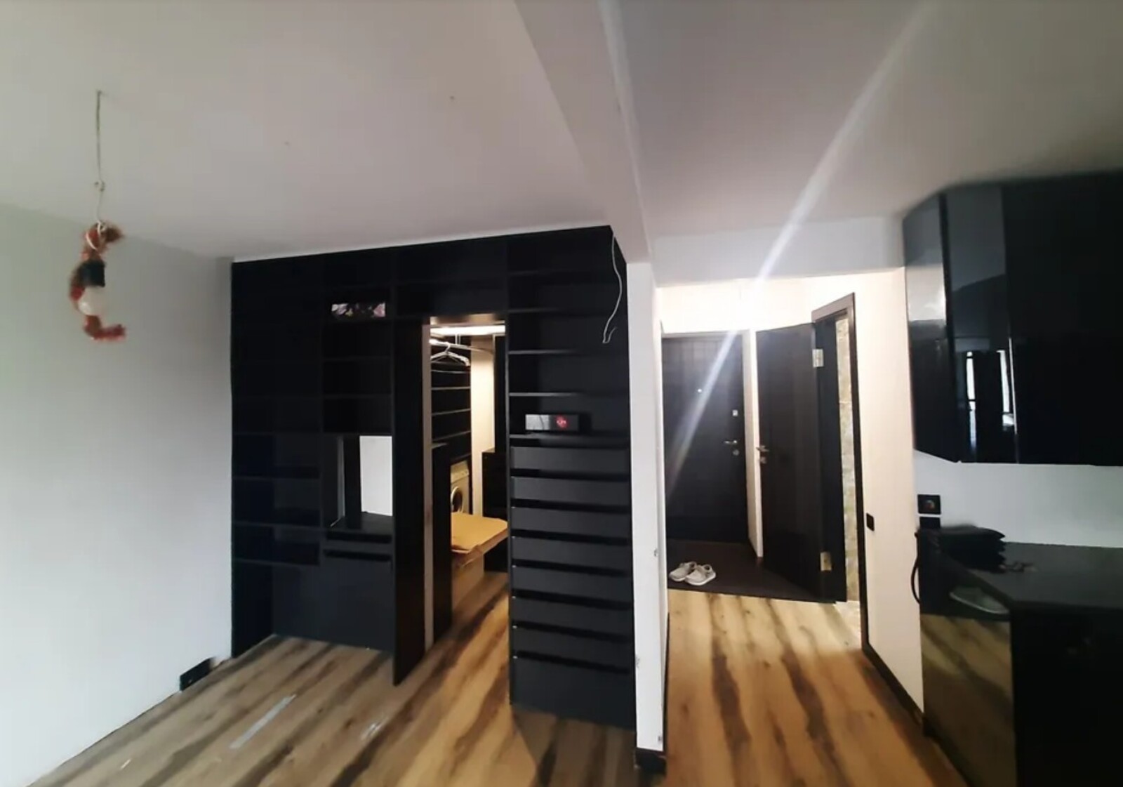 Продаж 1- нокімнатної квартири студії з ремонтом! Р-н Вишенька фото 1 Продаж 1- нокімнатної квартири студії з ремонтом! Р-н Вишенька фото 1