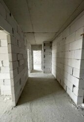 Продається 2-х кімнатна квартира в ЖК Комфорт, центральна частина міста, без ремонту фото 5 Продається 2-х кімнатна квартира в ЖК Комфорт, центральна частина міста, без ремонту фото 5